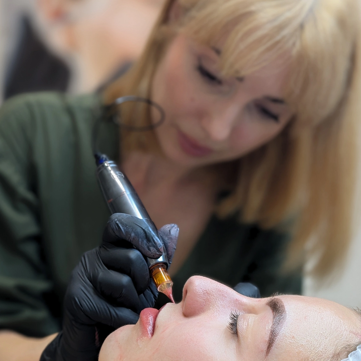 перманентний макіяж губ. Львів