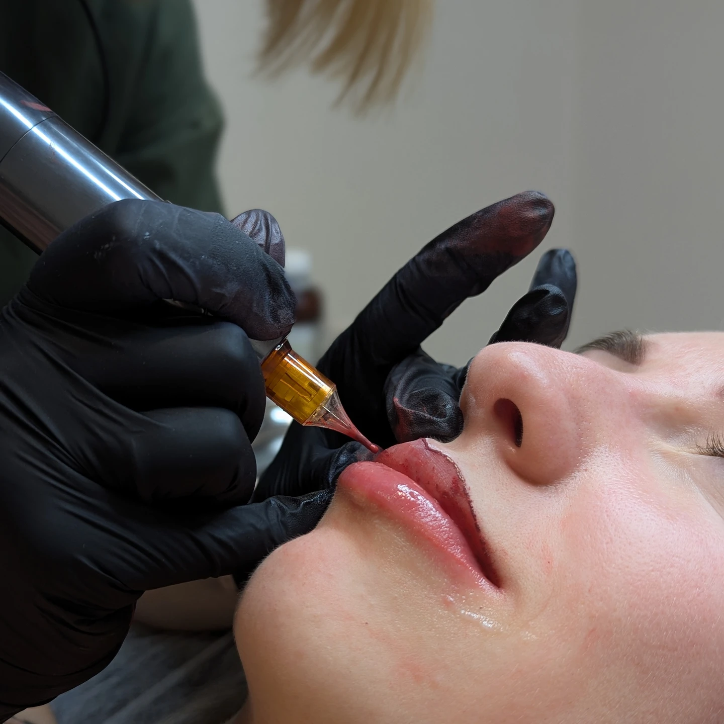 перманентний макіяж губ в студії Наталії Філь